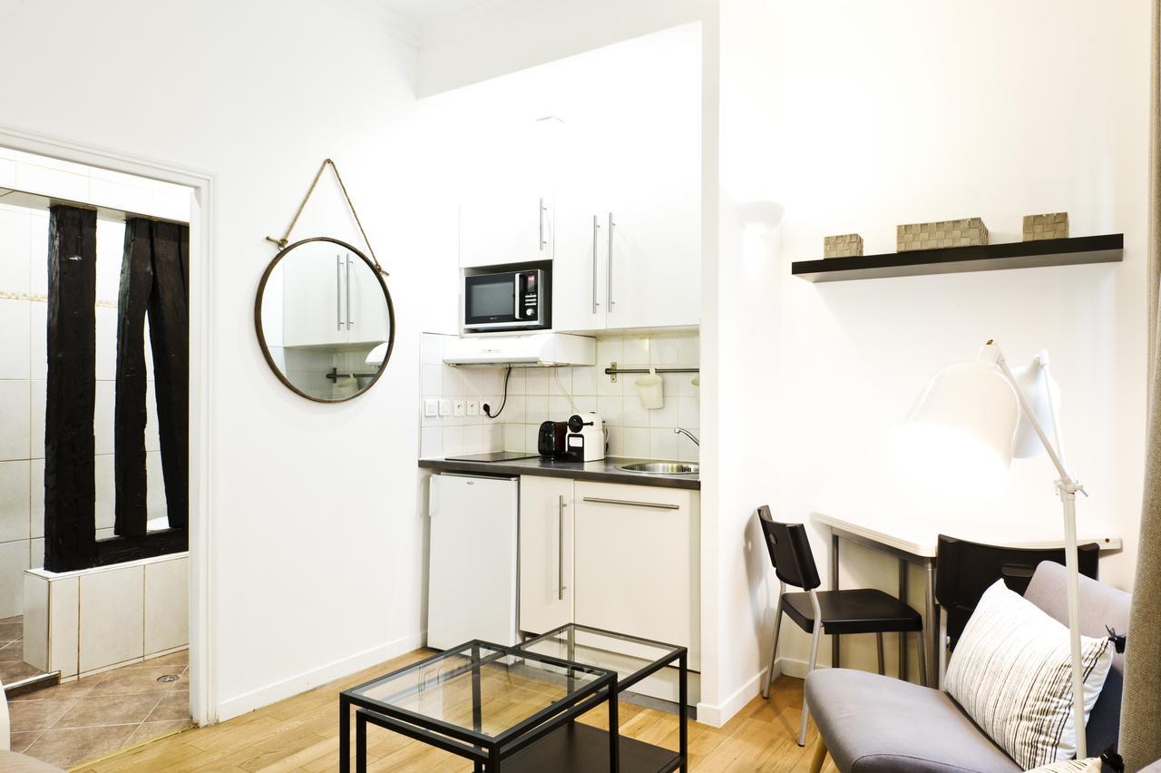 Pick A Flat'S Apartments In Batignolles - Rue Biot París Exterior foto