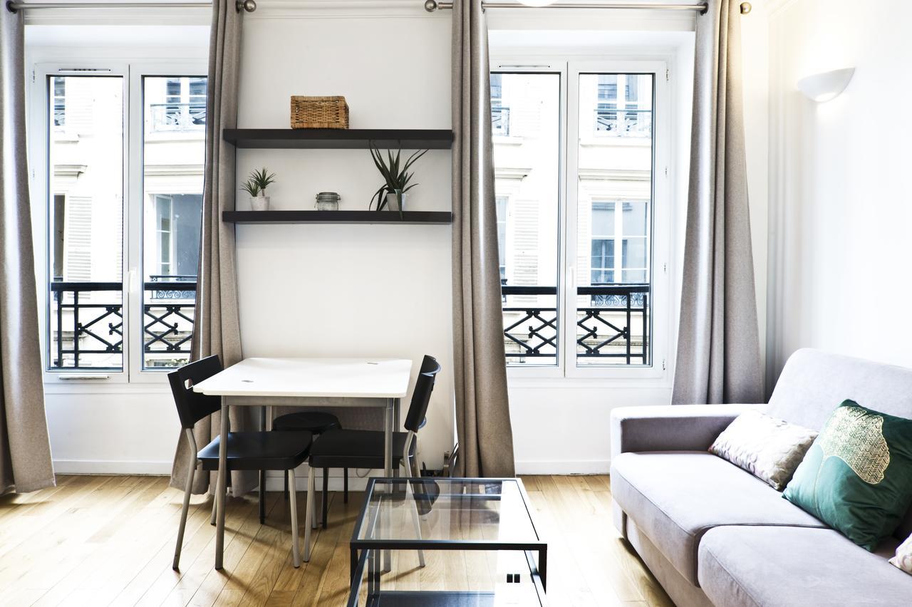 Pick A Flat'S Apartments In Batignolles - Rue Biot París Exterior foto