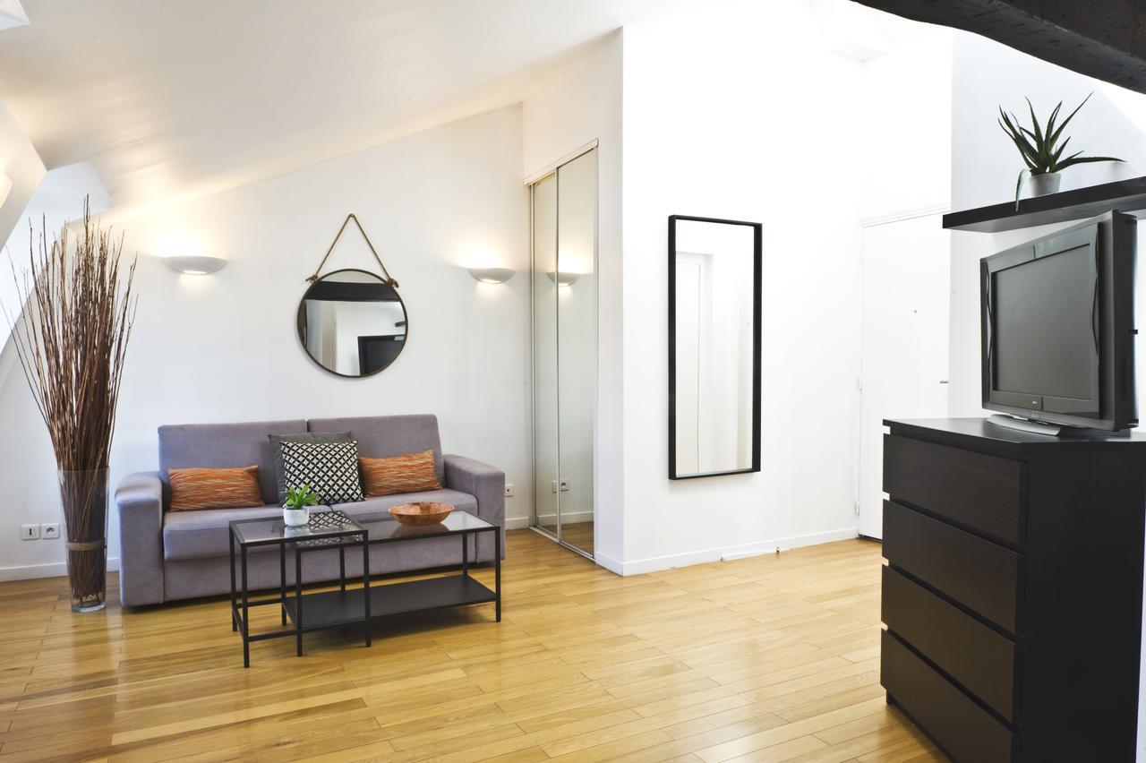 Pick A Flat'S Apartments In Batignolles - Rue Biot París Exterior foto