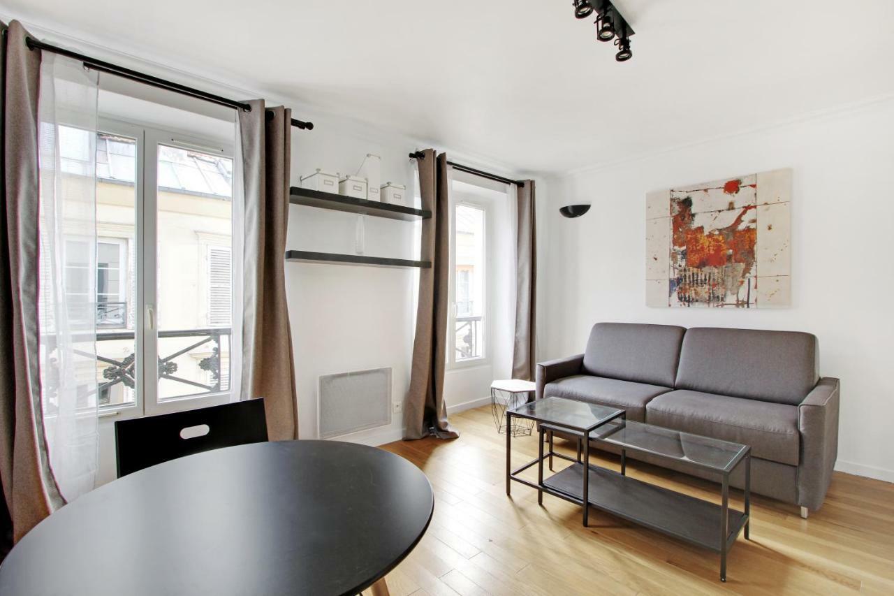 Pick A Flat'S Apartments In Batignolles - Rue Biot París Exterior foto